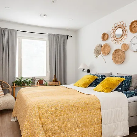 度假居 Metsaemarkku - Jacuzzi & Sauna